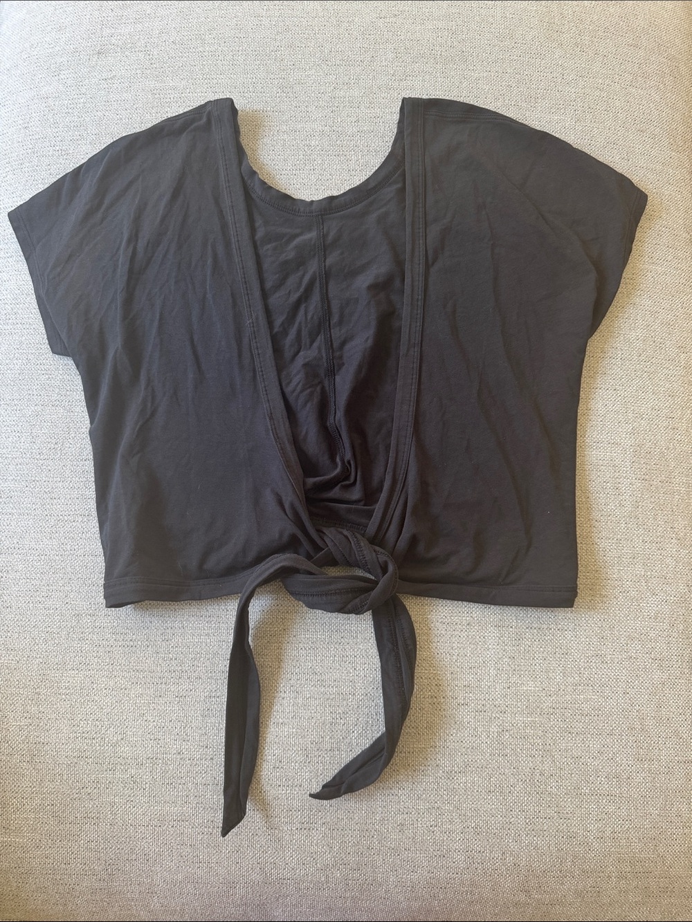 Lululemon Women’s Black Tie-Front Crop Top
